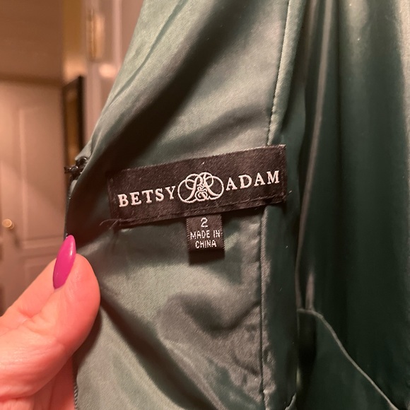 Prom ball gown EUC - Picture 5 of 6